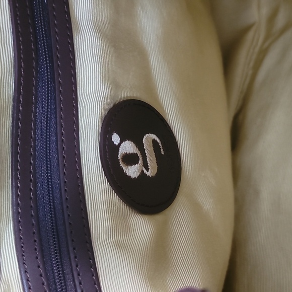 Cole Haan G Series Brown Leather Gold Pocket Shoulder Bag - Picture 11 of 12